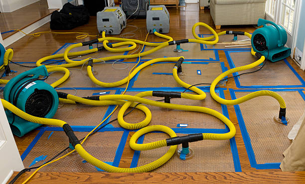 Professional Water Extraction technician working in Berlin, OH